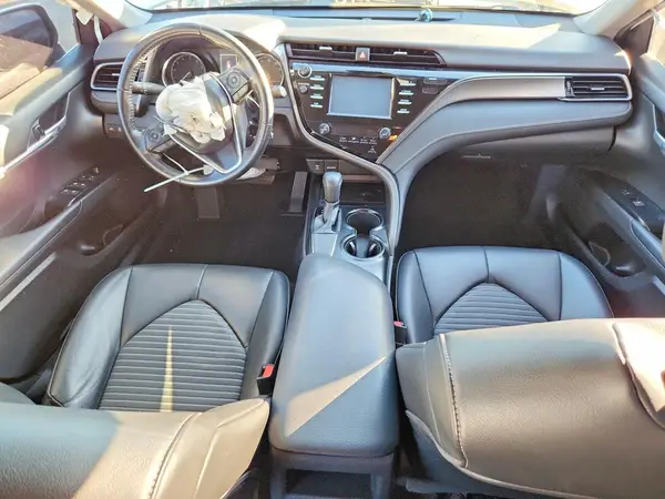 4T1B11HK1KU759362 2019 TOYOTA CAMRY - Image 8