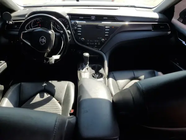 4T1B11HK1KU760463 2019 TOYOTA CAMRY - Image 8