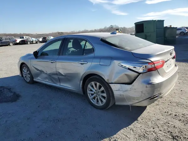 4T1B11HK1KU760866 2019 TOYOTA CAMRY - Image 2
