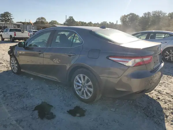 4T1B11HK1KU763931 2019 TOYOTA CAMRY - Image 2