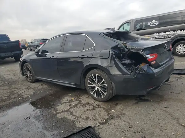 4T1B11HK1KU770930 2019 TOYOTA CAMRY - Image 2