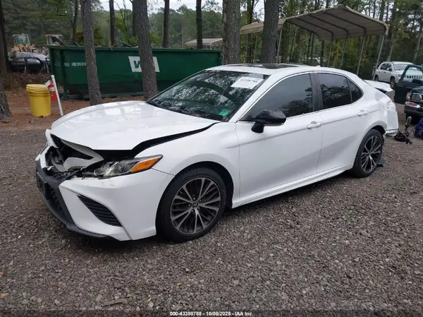 4T1B11HK1KU772550 2019 TOYOTA CAMRY - Image 2
