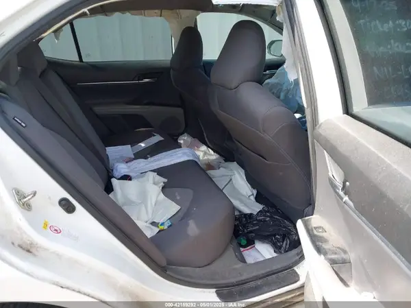4T1B11HK1KU775593 2019 TOYOTA CAMRY - Image 8