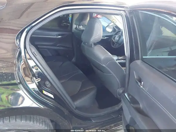 4T1B11HK1KU776971 2019 TOYOTA CAMRY - Image 8