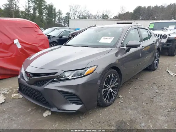 4T1B11HK1KU780860 2019 TOYOTA CAMRY - Image 2