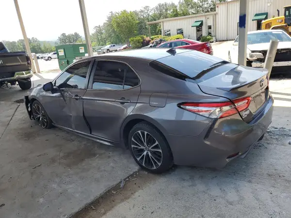 4T1B11HK1KU782981 2019 TOYOTA CAMRY - Image 2