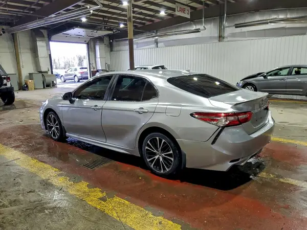 4T1B11HK1KU783046 2019 TOYOTA CAMRY - Image 2