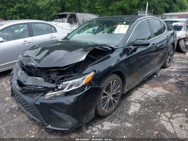 4T1B11HK1KU784679 2019 TOYOTA CAMRY - Image 2