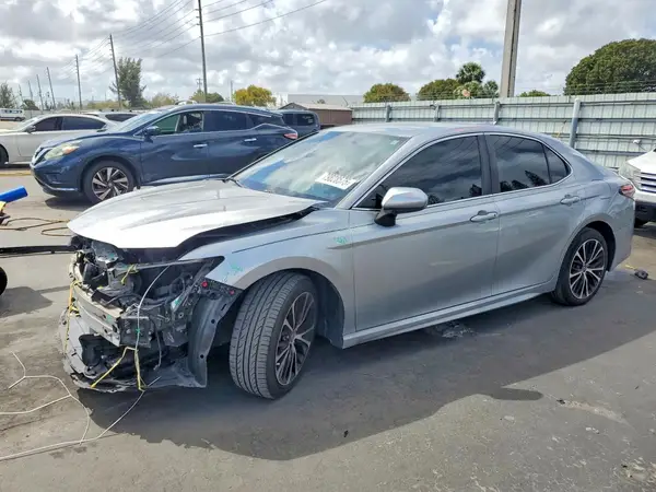 4T1B11HK1KU785444 2019 TOYOTA CAMRY - Image 1
