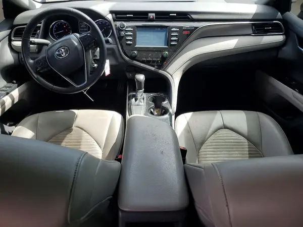 4T1B11HK1KU785444 2019 TOYOTA CAMRY - Image 8