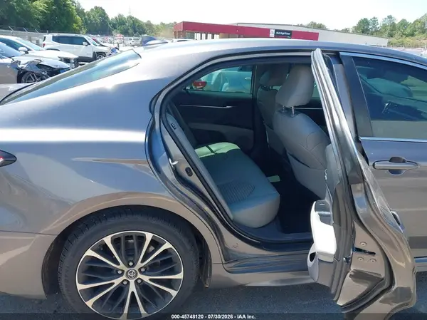 4T1B11HK1KU787209 2019 TOYOTA CAMRY - Image 8