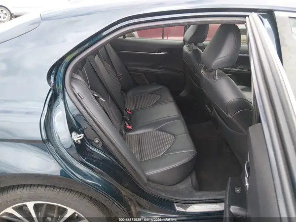 4T1B11HK1KU792944 2019 TOYOTA CAMRY - Image 8
