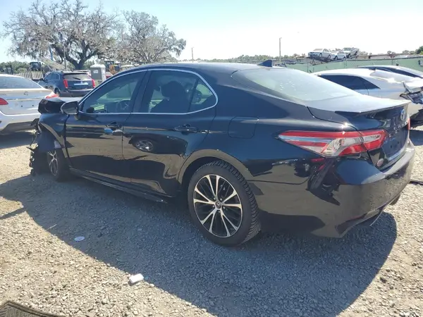 4T1B11HK1KU793091 2019 TOYOTA CAMRY - Image 2