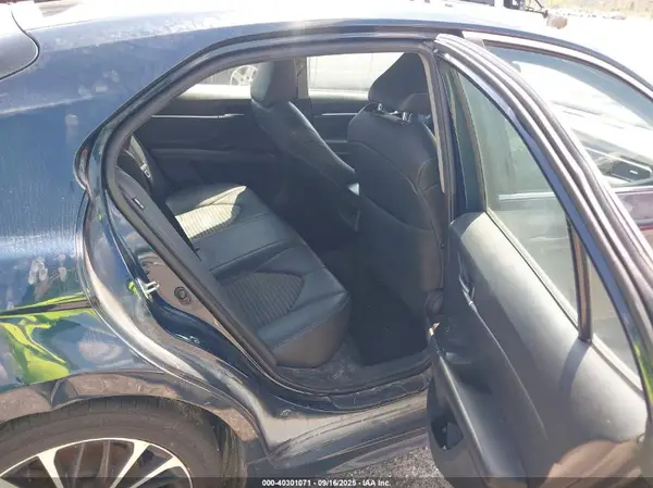4T1B11HK1KU796265 2019 TOYOTA CAMRY - Image 8