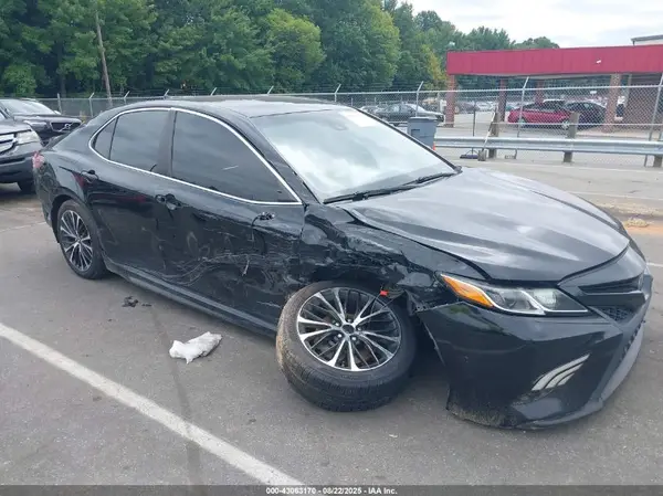 4T1B11HK1KU798467 2019 TOYOTA CAMRY - Image 1