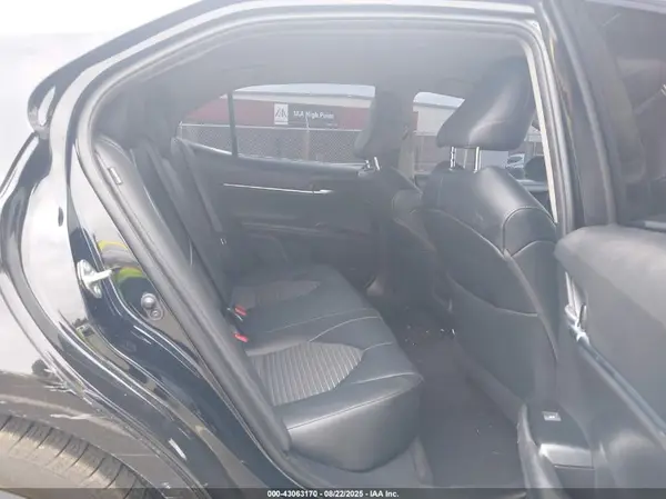 4T1B11HK1KU798467 2019 TOYOTA CAMRY - Image 8