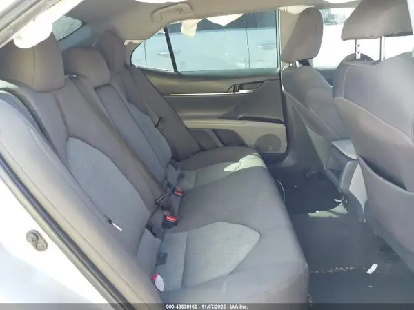 4T1B11HK1KU798694 2019 TOYOTA CAMRY - Image 8