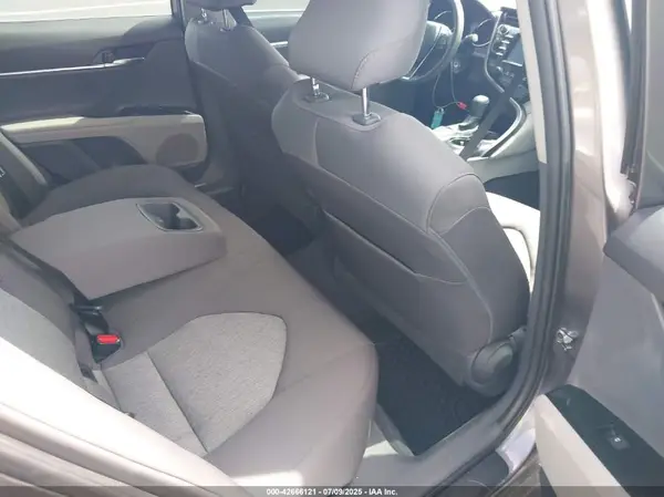 4T1B11HK1KU799554 2019 TOYOTA CAMRY - Image 8