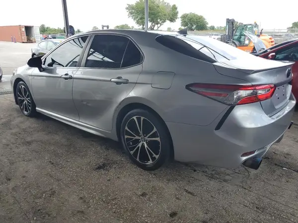 4T1B11HK1KU802257 2019 TOYOTA CAMRY - Image 2