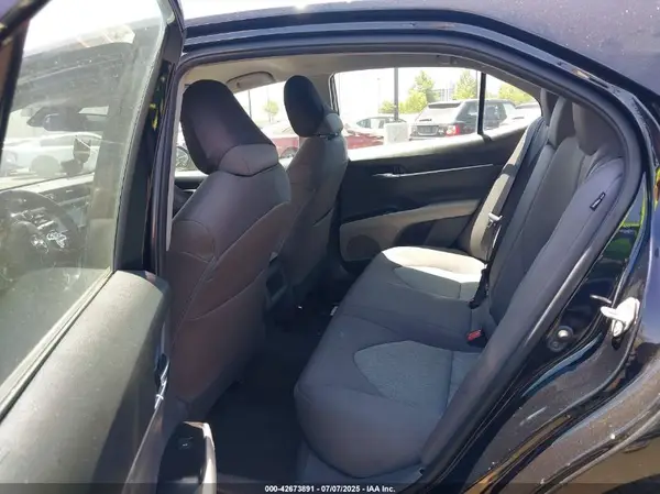 4T1B11HK1KU804378 2019 TOYOTA CAMRY - Image 8