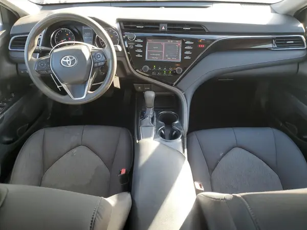 4T1B11HK1KU805594 2019 TOYOTA CAMRY - Image 8