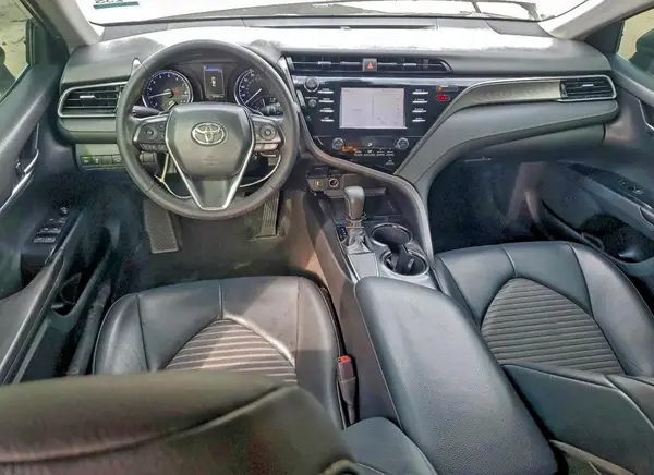 4T1B11HK1KU807118 2019 TOYOTA CAMRY - Image 8