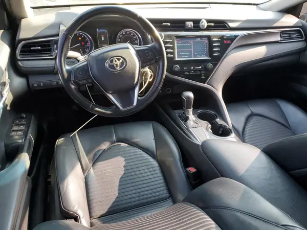 4T1B11HK1KU808561 2019 TOYOTA CAMRY - Image 8