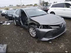 4T1B11HK1KU814733 2019 TOYOTA CAMRY