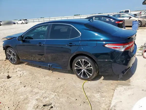 4T1B11HK1KU818278 2019 TOYOTA CAMRY - Image 2