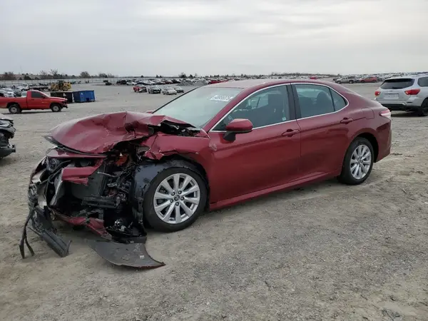 4T1B11HK1KU819382 2019 TOYOTA CAMRY - Image 1