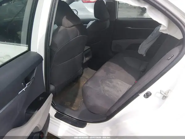 4T1B11HK1KU820645 2019 TOYOTA CAMRY - Image 8