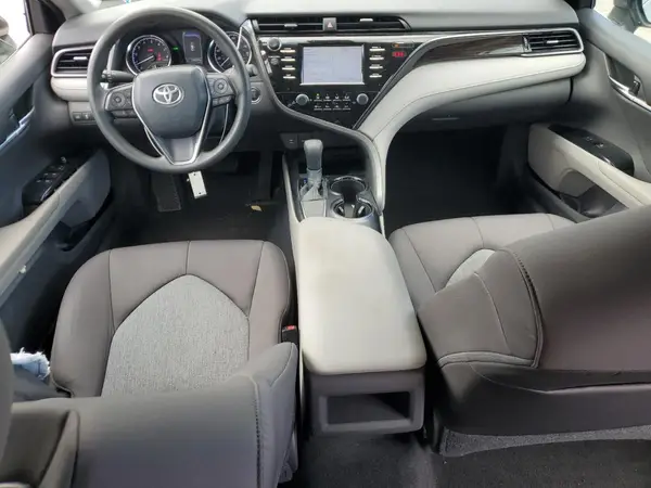 4T1B11HK1KU822752 2019 TOYOTA CAMRY - Image 8