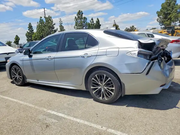 4T1B11HK1KU825750 2019 TOYOTA CAMRY - Image 2