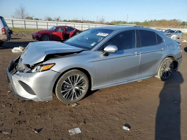 4T1B11HK1KU827515 2019 TOYOTA CAMRY - Image 1