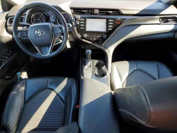 4T1B11HK1KU831774 2019 TOYOTA CAMRY - Image 8