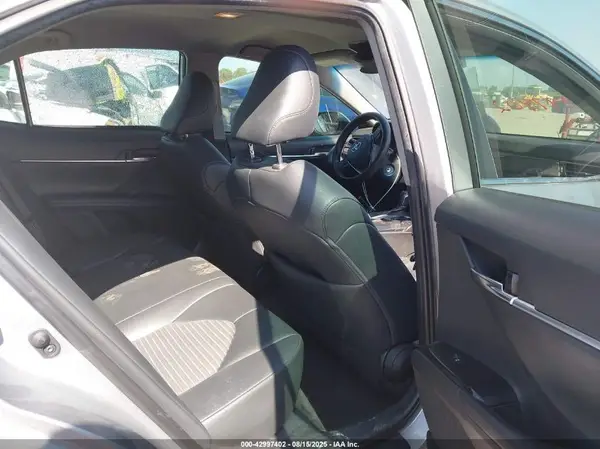 4T1B11HK1KU832861 2019 TOYOTA CAMRY - Image 8