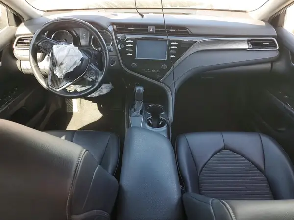 4T1B11HK1KU843634 2019 TOYOTA CAMRY - Image 8