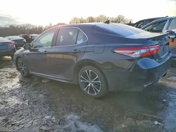 4T1B11HK1KU845464 2019 TOYOTA CAMRY - Image 2
