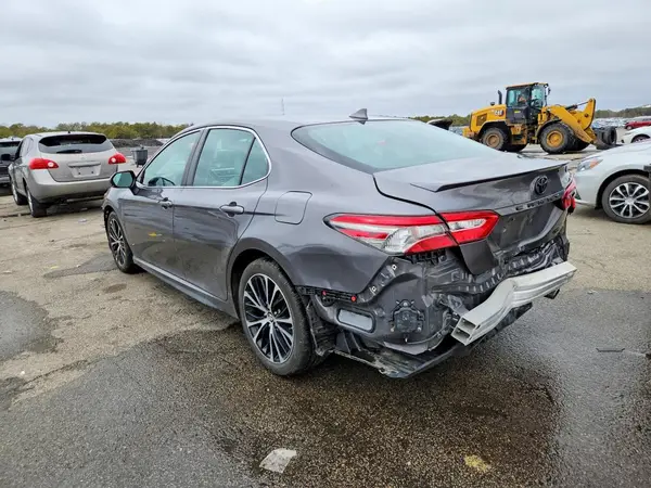 4T1B11HK1KU849501 2019 TOYOTA CAMRY - Image 2