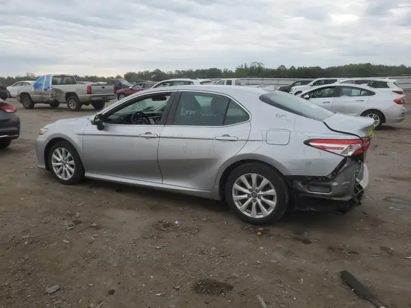 4T1B11HK1KU853497 2019 TOYOTA CAMRY - Image 2