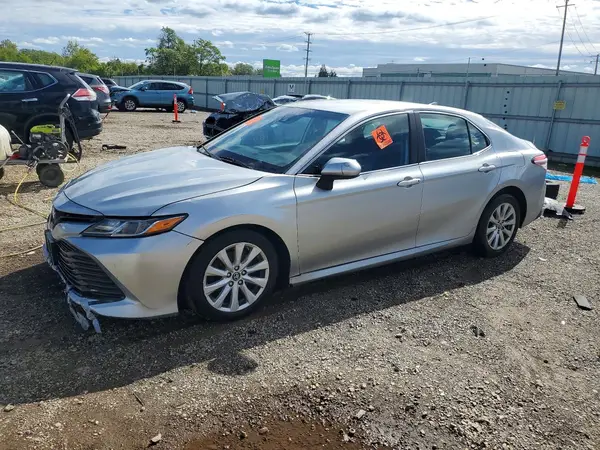 4T1B11HK1KU856836 2019 TOYOTA CAMRY - Image 1