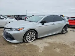 4T1B11HK2JU004557 2018 TOYOTA CAMRY