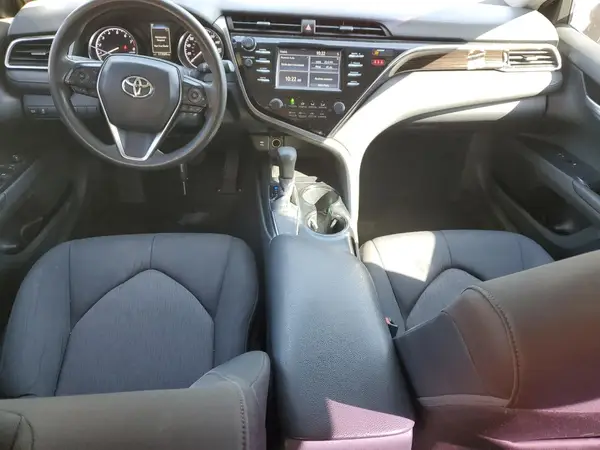 4T1B11HK2JU005059 2018 TOYOTA CAMRY - Image 8