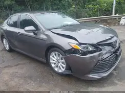 4T1B11HK2JU014215 2018 TOYOTA CAMRY