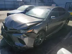 4T1B11HK2JU015090 2018 TOYOTA CAMRY