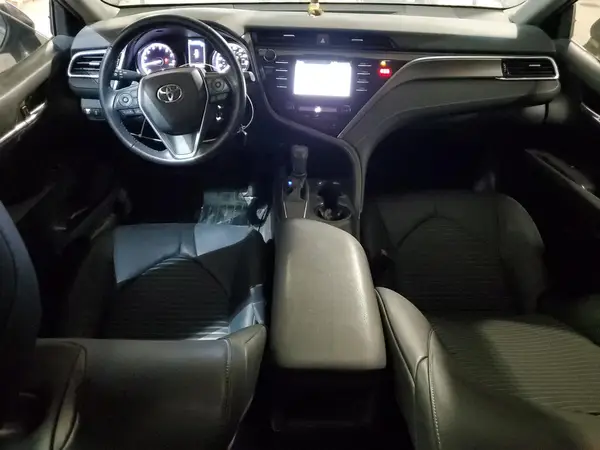 4T1B11HK2JU027420 2018 TOYOTA CAMRY - Image 8