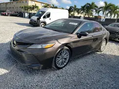 4T1B11HK2JU029460 2018 TOYOTA CAMRY