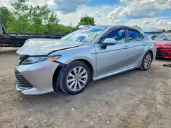 4T1B11HK2JU029958 2018 TOYOTA CAMRY
