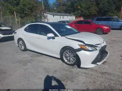4T1B11HK2JU038871 2018 TOYOTA CAMRY