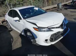 4T1B11HK2JU041365 2018 TOYOTA CAMRY